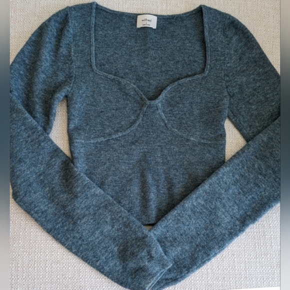 Aritzia Wilfred Long Sleeve - Picture 6 of 7